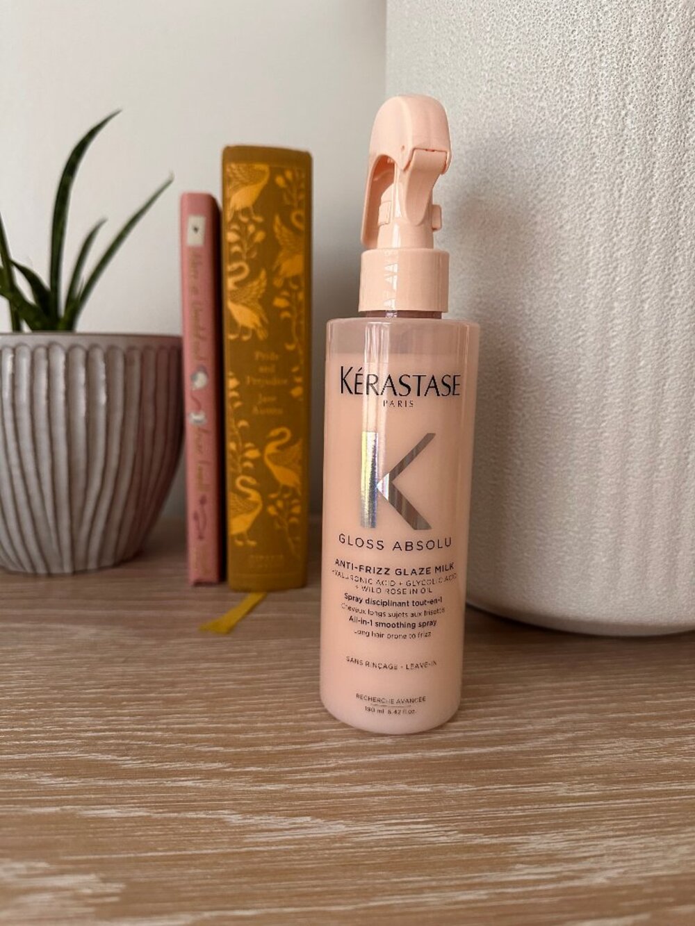 NEW UNOPENED Gloss Absolu All In One Anti-Frizz Spray